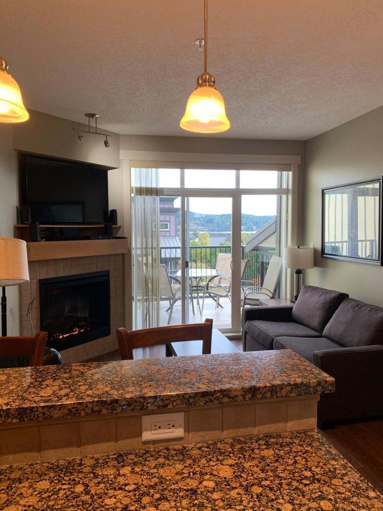 Race Rocks Townhouse - Sooke Villa Luaran gambar